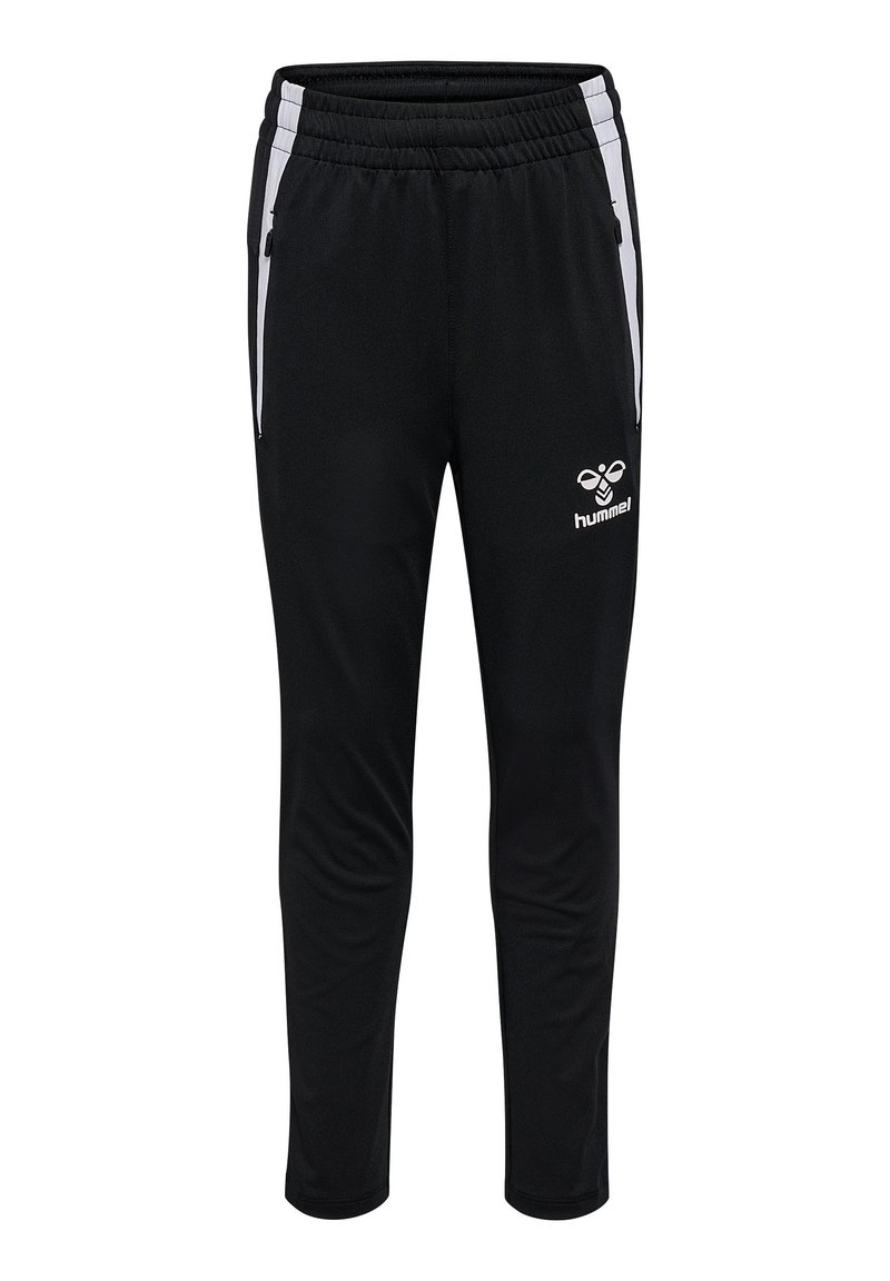Sorte atletiske bukser med slim fit, elastisk talje, hvide sidelister og lynlåslommer. Har et logo nær taljen.