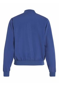 Veste bomber bleu unie à manches longues avec col, poignets et ceinture côtelés, vue de dos sur fond blanc.