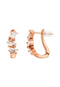 Orecchini a cerchio in oro rosa con cristalli trasparenti rettangolari e a taglio rotondo, caratterizzati da una superficie liscia e da intricate impostazioni a griffe.
