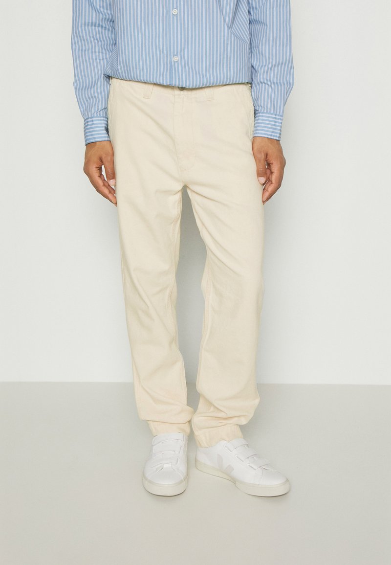 Abercrombie & Fitch LOOSE Jeans Relaxed Fit ecru/coloured denim