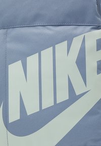 Nike Sportswear UNISEX - Zaino - ashen slate/ashen slate/light silver