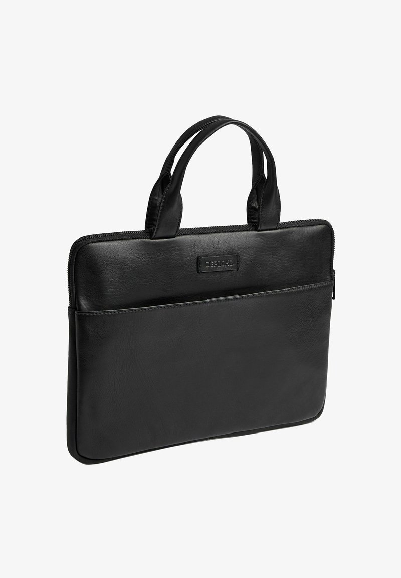 Porte-documents en cuir noir avec deux poignées, poche avant et fermeture éclair, arborant la marque « Depeche » à l'avant.