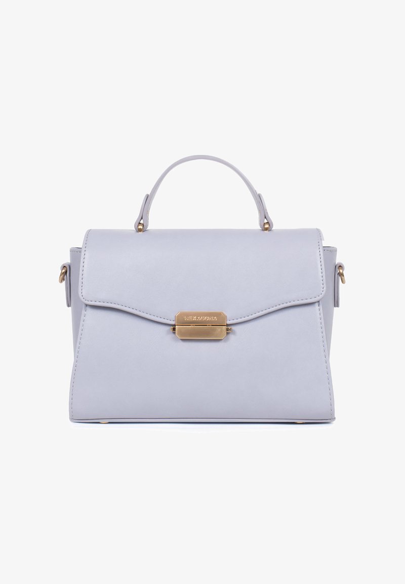 Borsa a mano di un delicato colore lavanda, dal design strutturato, con manico superiore, chiusura magnetica e dettagli in metallo dorato. Finitura in pelle liscia e texturizzata.