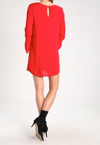 Vero Moda Freizeitkleid - red