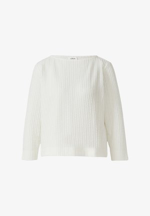 Maglione bianco a coste con ampia scollatura e maniche a tre quarti. Il materiale sembra morbido; il design è semplice e squadrato.