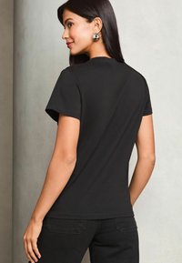 Lipsy Triko s potiskem - black