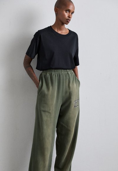 032c SPLICED SOFT JOGGER - Verryttelyhousut - faded olive drab