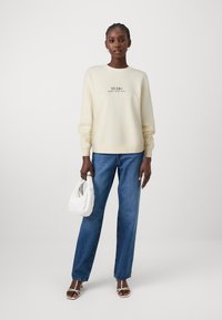 JJXX JXLILLIE CREW NECK - Sweatshirt - antique white