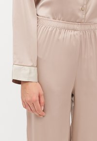 ONLY ONLAMBER NIGHTWEAR - Komplet pidžame - mushroom