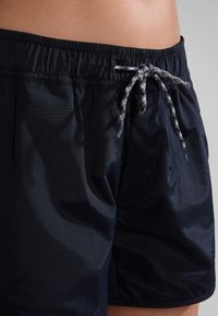 Napapijri Shorts - black