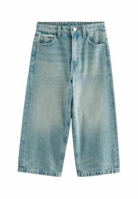 Helle blaue Denim-Culottes mit höherem Taillenschnitt, weitem Bein, Einschubtaschen und Knopfverschluss. Die verblasste Optik sorgt für Struktur.