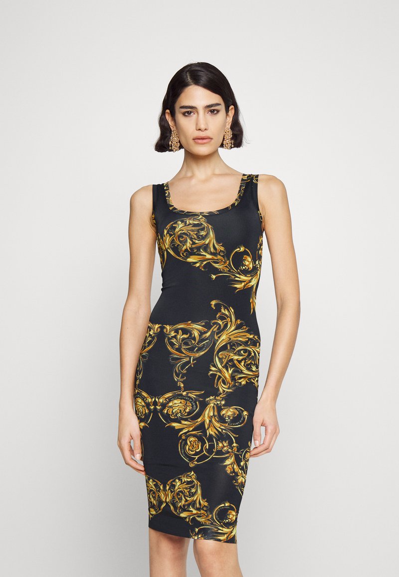 abbigliamento versace