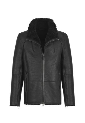 Giubbotto in pelle nera con zip frontale, tasche laterali con zip e foderatura spessa in pile visibile al colletto e ai polsini.