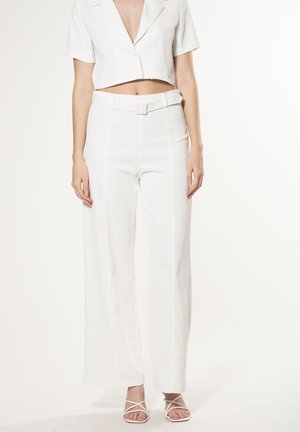 Trousers - white