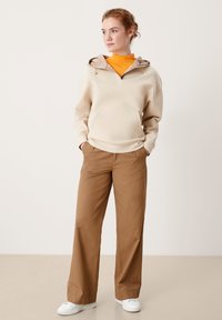 s.Oliver Broek - brown