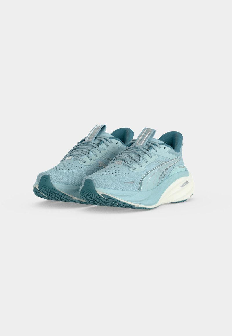 Puma MAGNIFY NITRO 3 - Silniční běžecké boty - fresh water/baltic sea blue