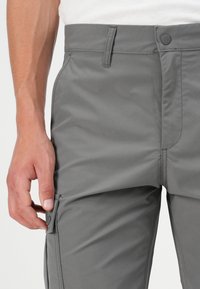 Jack & Jones JPSTKARL KURTIS SNAP TECH - Cargohose - castle rock