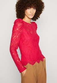 Morgan TYRO - T-shirt à manches longues - fuchsia