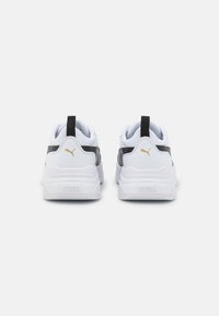 Puma CASSIA - Sapatilhas - white/black/team gold