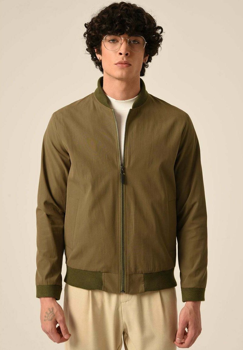 Antioch Bomber Jacket khaki Zalando