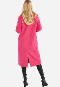 Threadbare Abrigo clásico - pink