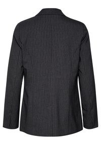 Zwarte pinstriped blazer met een gekapte kraag, lange mouwen en een soepele stoftextuur. Heeft verticale strepen en een getailleerde pasvorm.