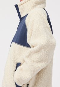 Molo USHER UNISEX - Jakna iz flisa - summer sand