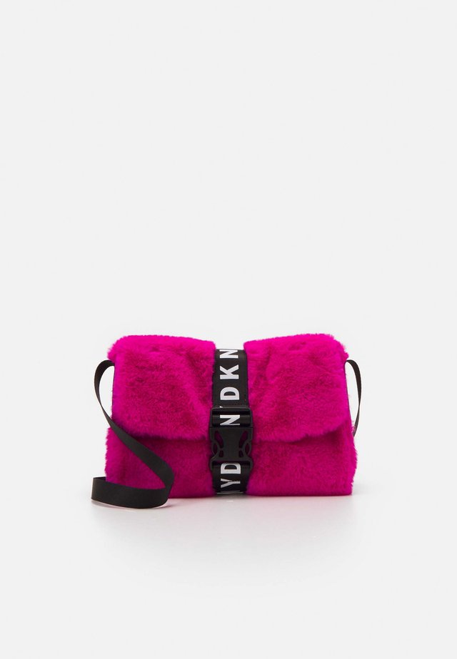 SHOULDER BAG - Borsa a tracolla - fuschia