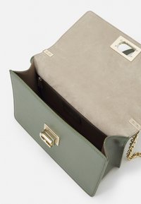 Furla FURLA CROSSBODY  - Torba čez telo - cactus