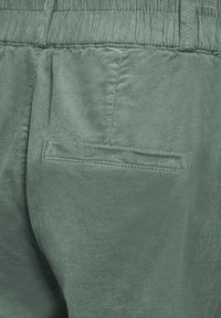 Thumbnail-Bild 6