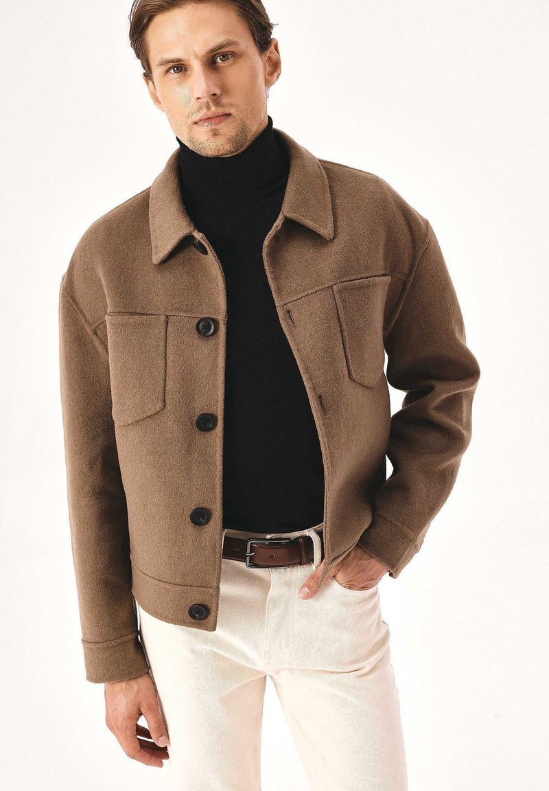 Kazar SORROSS - Curea - brown