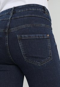 New Look Vaqueros pitillo - dark blue