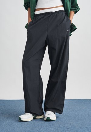 PANT - Trainingsbroek - black/chalk