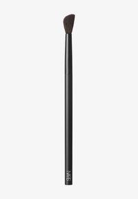 Non sélectionné, #10 radiant creamy concealer brush