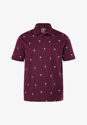 Bordeauxrotes Poloshirt mit kurzen Ärmeln, kleinen weißen Palmenmotiven, Kragen und drei Knöpfen im Halsausschnitt.