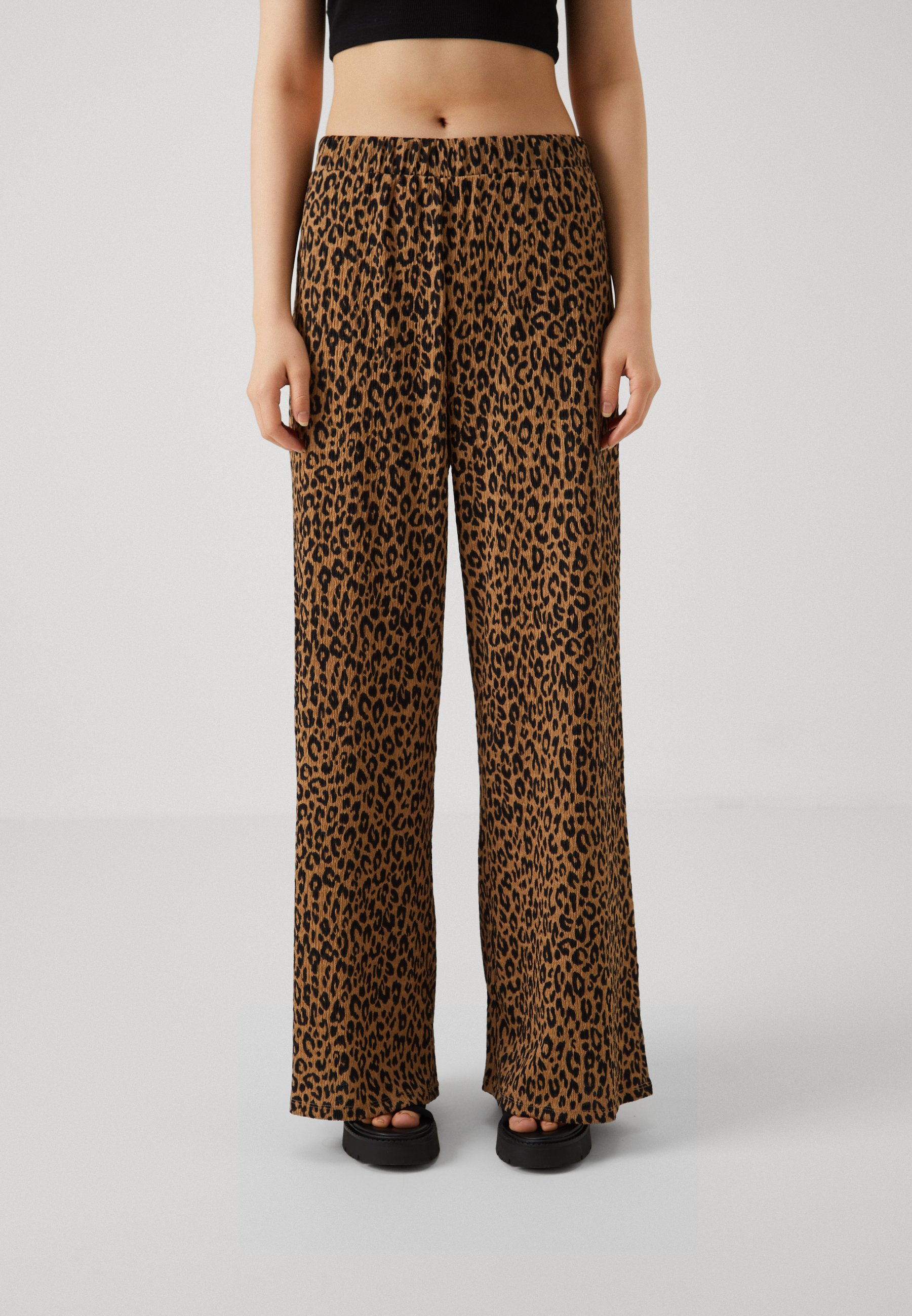 ONLY ONLGLENDA - Stoffhose - cartouche/beige - Zalando.de