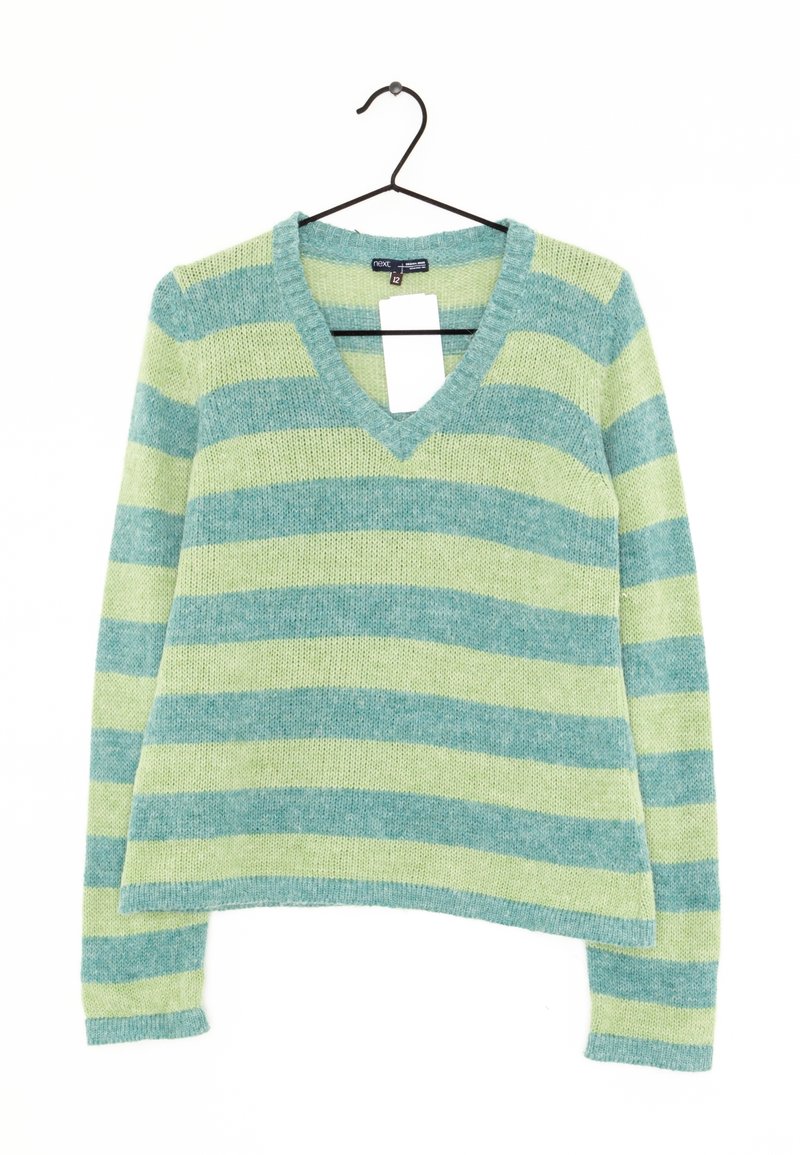 Maglione a righe verdi e blu con scollo a V, texture lavorata a maglia, maniche lunghe e orlo leggermente accorciato. Etichetta attaccata al collo.