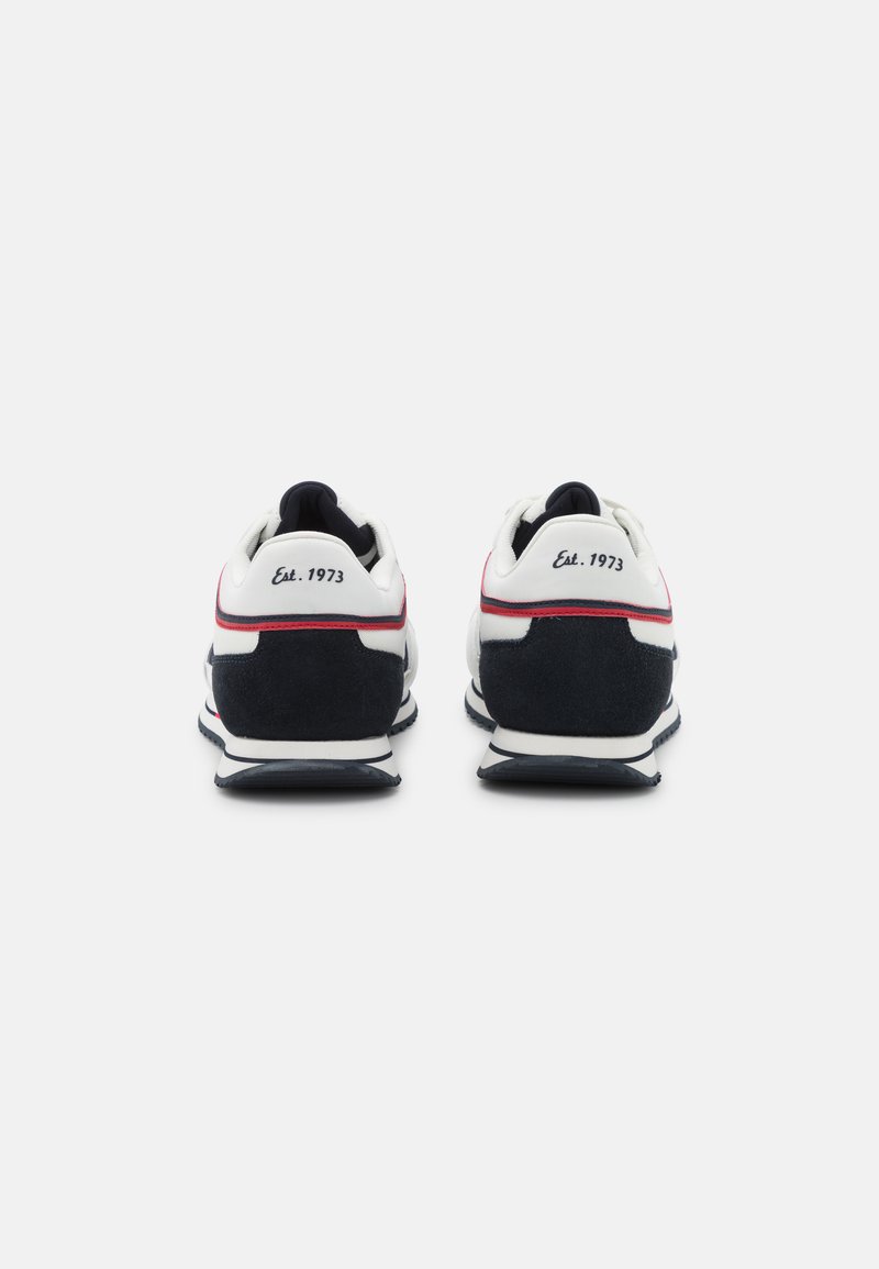 Herren Sneaker low | Pepe Jeans TOUR CLUB BASIC Sneaker low white/weiß - WG14381 Herren Sneaker low | Pepe Jeans TOUR CLUB BASIC Sneaker low white/weiß - WG14381