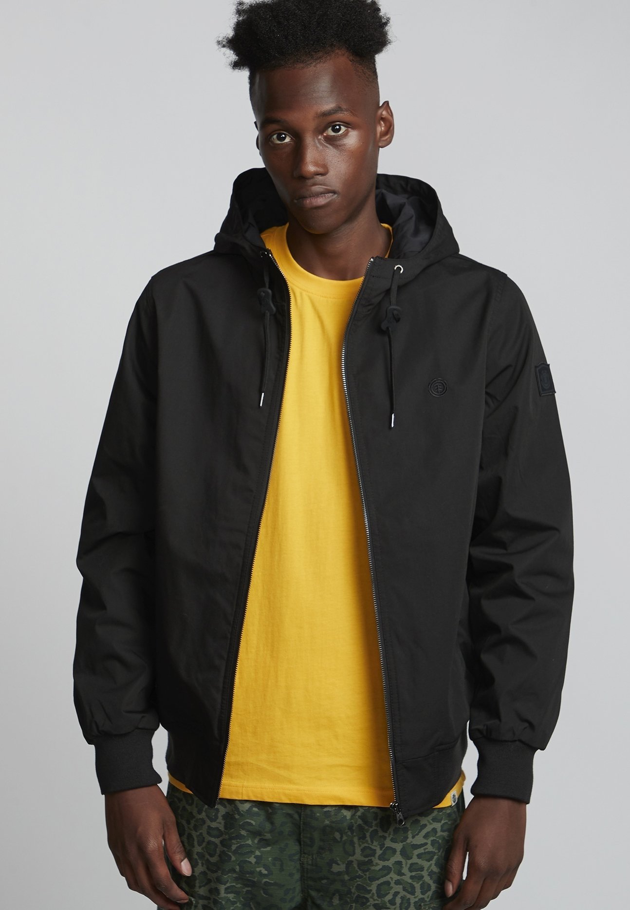 element dulcey black