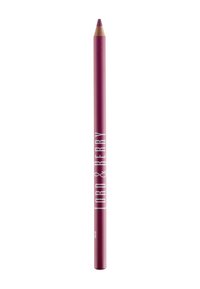 Matita labbra bordeaux con punta in legno, superficie opaca liscia e scritta bianca del marchio. Presenta una punta affilata per un'applicazione precisa.