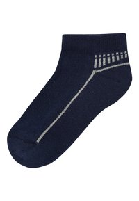 Chaussette chevillère bleu marine avec une surface texturée et une ligne d'accent argentée le long du côté. Présente un design à coupe basse pour le confort et le style.