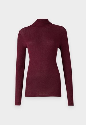 Pull en maille côtelée bordeaux à manches longues et col roulé, avec un léger brillant, mettant en valeur une silhouette ajustée et un col haut.