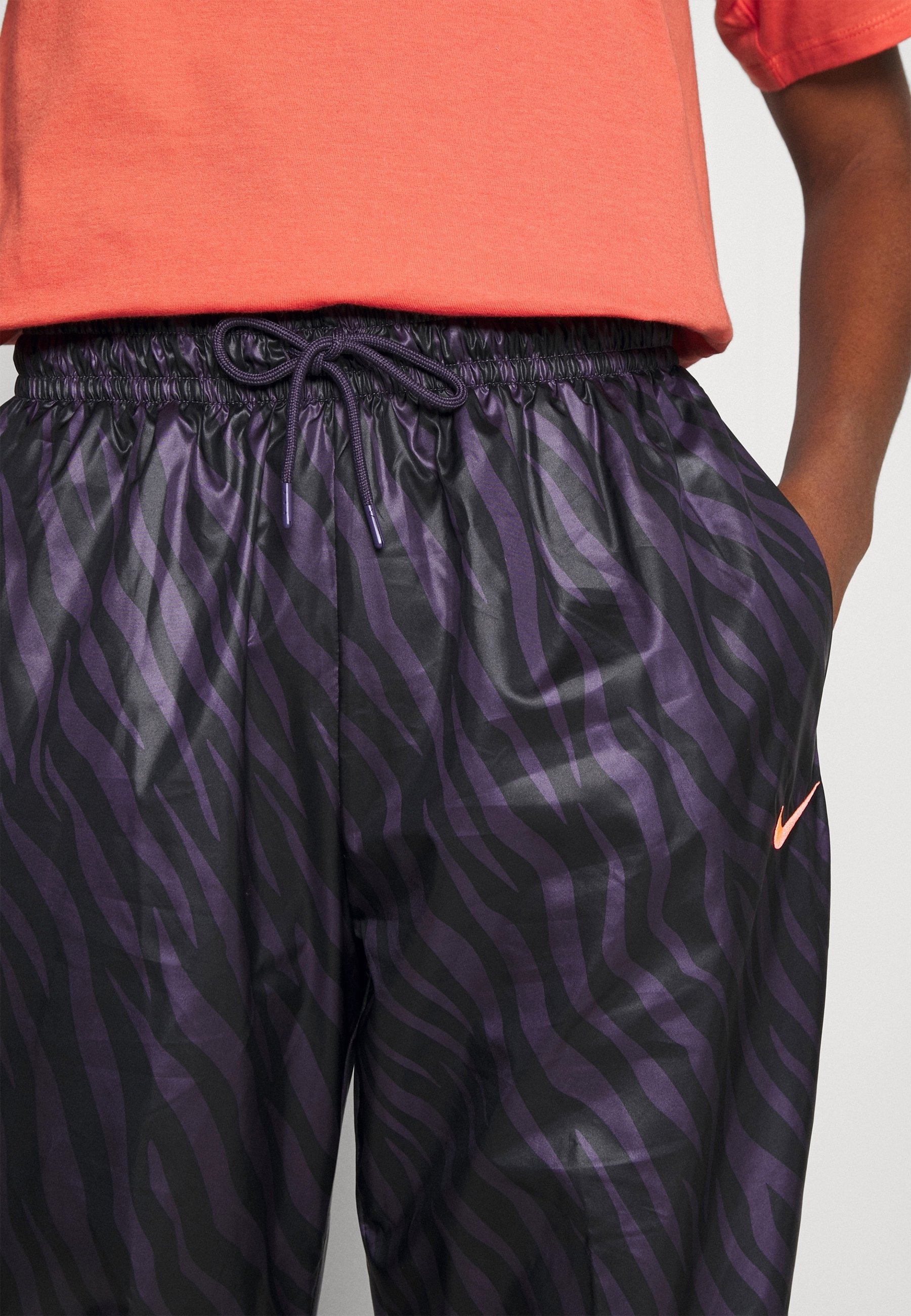 nike zebra pants