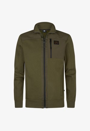 Olijfgroene jas van textuurstof met een ritssluiting aan de voorkant, hoge kraag en een borstzak met een zwarte rits en logo patch.