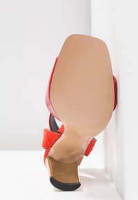 River Island Korolliset sandaalit - red