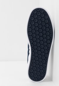 Adidas Skateboarding 3MC VULC - Tenisky - conavy/conavy/ftwwht