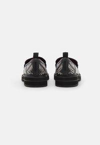 MAX&Co. Polobotky - black