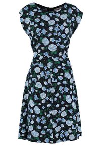 Robe noire mi-longue à manches courtes, avec un motif floral bleu et blanc et des feuilles vertes.