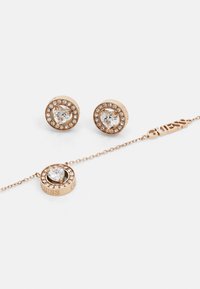 Guess SOLITAIRE HEART STUDS SET - Boucles d'oreilles - rose gold-coloured
