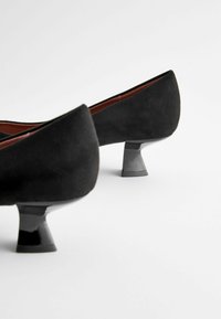 Next FOREVER COMFORT - Klasiski papēži - black